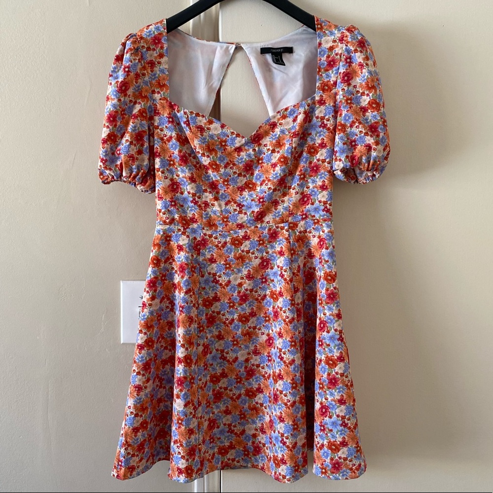 Pretty Floral Puff Sleeve Dress